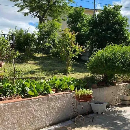 La Sul Lago Holiday home *