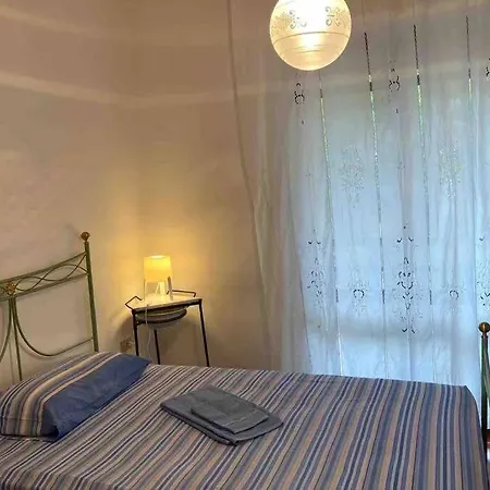 La Sul Lago Holiday home